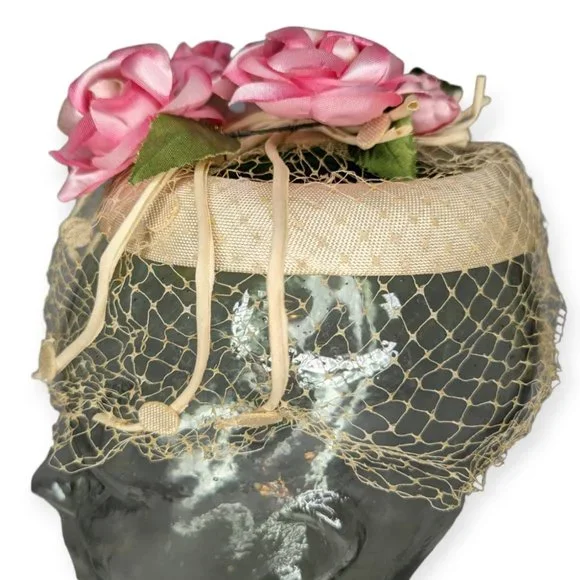 Vintage Ivory & Pink Floral Fascinator Style Hat with Net Veil - Picture 4 of 9